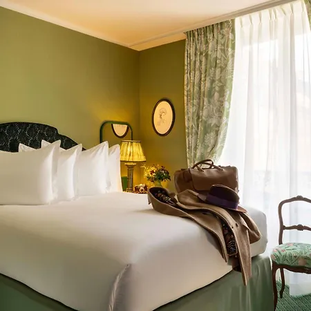 Autre 4* Parigi