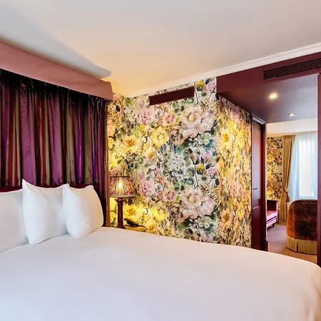 Autre 4* Parigi