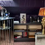Une Autre Chambre